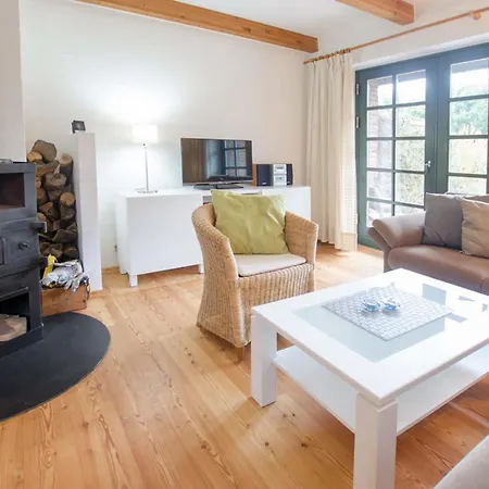 Nyaraló Haus Schuenemann 4 *